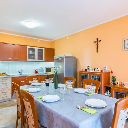 Apartment Marina Veruda
