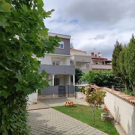 Apartment Marina Veruda *